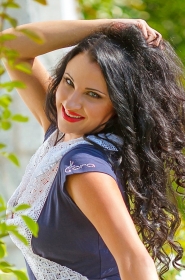 Elena from Dnipro, 49 years, with green eyes, black hair, Christian, stylist. #10