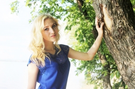 Kate from Nikolaev, 26 years, with blue eyes, blonde hair, Christian, student. #3