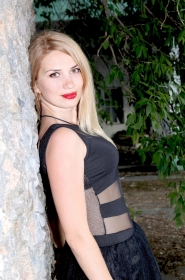 Anastasia from Nikolaev, 40 years, with green eyes, blonde hair, Christian, financier. #14