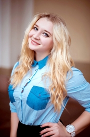 Alena from Poltava, 26 years, with blue eyes, blonde hair, Christian, student. #1