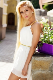 Marina from Sumy, 25 years, with hazel eyes, blonde hair, Christian, Tourist Agent. #6