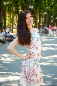 Svetlana from Kherson, 31 years, with green eyes, dark brown hair, Christian. #8