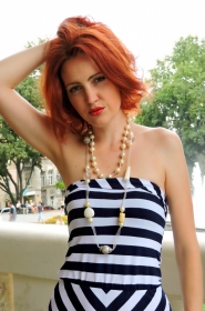 Nataliya from Odessa, 34 years, with green eyes, red hair, Christian, Manicure master. #1