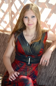 Elena from Zaporozhye, 36 years, with grey eyes, light brown hair, Christian, tourist agent. #3