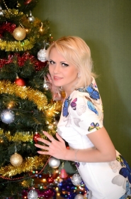 Natalia from Nikolaev, 45 years, with brown eyes, blonde hair, Christian, florist. #3