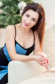 Elena from Melitopol, 46 years, with brown eyes, dark brown hair, Christian, accountant. #5
