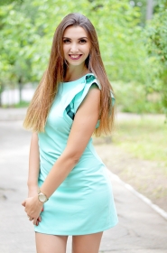 Yulia from Zaporozhye, 29 years, with brown eyes, light brown hair, Christian, lawyer. #11