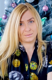 Anna from Kharkov, 40 years, with blue eyes, blonde hair, Christian, economist. #5