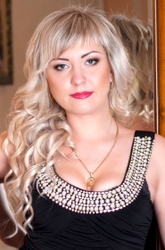 Anastasia from Kherson, 37 years, with green eyes, blonde hair, Christian, economist. #1