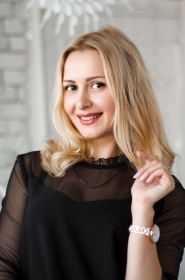 Natalia from Nikolaev, 37 years, with hazel eyes, blonde hair, Christian, Manager. #12