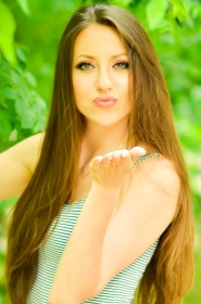 Anna from Kharkov, 33 years, with green eyes, light brown hair, Christian, animator. #1