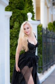 Elena from Odessa, 36 years, with blue eyes, blonde hair, Christian, Manager. #5