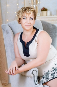 Janna from Krivoy Rog, 44 years, with blue eyes, blonde hair, Christian, accounter. #9