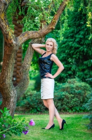 Inna from Kherson, 43 years, with hazel eyes, blonde hair, Christian, Administrator. #10