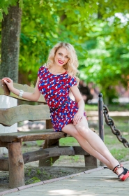 Aliona from Kherson, 36 years, with green eyes, blonde hair, Christian, Beautician. #5
