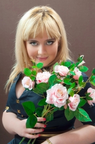 Oksana from Kiev, 35 years, with blue eyes, blonde hair, Catholic, manager. #9