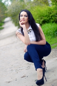 Diana from Kharkov, 27 years, with brown eyes, dark brown hair, Christian, manager. #11