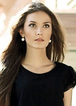 Inna from Nikolaev, 27 years, with hazel eyes, light brown hair, Christian, modeling.