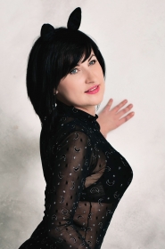 Olga from Poltava, 42 years, with blue eyes, black hair, Christian, Technologist-hairdresser. #2