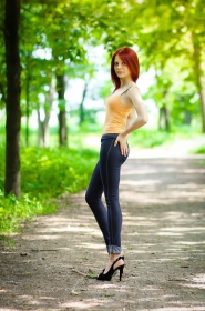 Iva from Dnepropetrovsk, 36 years, with brown eyes, red hair, administrator. #10