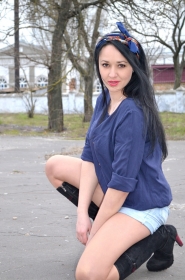 Alyona from Kherson, 39 years, with green eyes, black hair, Christian, Secretary. #11