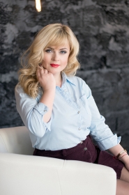 Nataliia from Nikolaev, 47 years, with blue eyes, light brown hair, Christian, connect hearts. #8