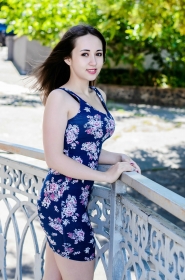 Tatianna from Nikolaev, 27 years, with brown eyes, dark brown hair, Christian, student. #18