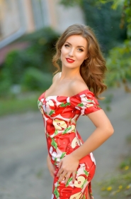 Alina from Nikolaev, 36 years, with blue eyes, light brown hair, Christian, ecologist. #6