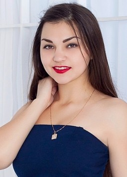 Ekaterina from Nikolaev, 26 years, with brown eyes, black hair, Christian, none.