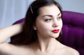 Ekaterina from Nikolaev, 26 years, with brown eyes, black hair, Christian, none. #18