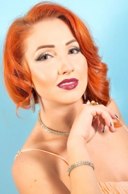 Kristina from Kharkov, 30 years, with brown eyes, red hair, Christian, singer. #14