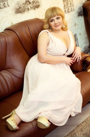 Anna from Berdiansk, 46 years, with blue eyes, blonde hair, Christian, beautician. #13