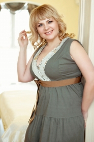 Anna from Berdiansk, 46 years, with blue eyes, blonde hair, Christian, beautician. #22