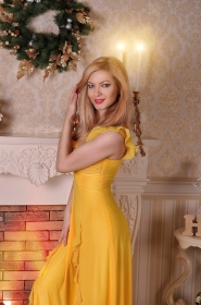 Elena from Dnepr, 37 years, with green eyes, light brown hair, Christian. #7