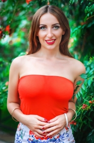 Elena from Kharkov, 34 years, with green eyes, dark brown hair, Christian, marketing. #8