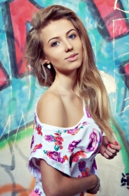 Alena from Kharkov, 27 years, with grey eyes, blonde hair, Christian, office worker. #12