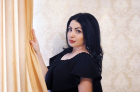 Anastasia from Kharkov, 31 years, with brown eyes, black hair, Christian, Doctor. #4