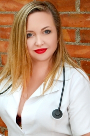 Svetlana from Nikolaev, 51 years, with blue eyes, blonde hair, Christian, nursing assistant. #10