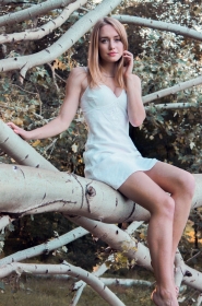 Tatyana from Dnepr, 26 years, with blue eyes, blonde hair, Christian, Writing poems and songs on the order. #11