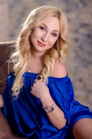 Svetlana from Odessa, 37 years, with grey eyes, blonde hair, Christian, Lawyer. #1
