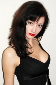 Larisa from Mariupol, 47 years, with brown eyes, dark brown hair, none, ---------------. #1