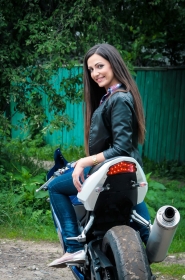 Ekaterina from Kharkov, 37 years, with green eyes, dark brown hair, Christian, economist. #10