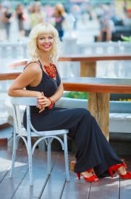 Elena from Dnepropetrovsk, 43 years, with green eyes, blonde hair, Christian, lawyer. #1