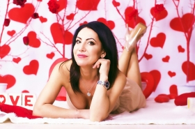 Inna from Kiev, 51 years, with brown eyes, black hair, none, Police. #7