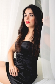 Lina from Dnepropetrovsk, 30 years, with hazel eyes, black hair, Model. #1