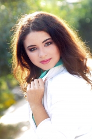Zlata from Kharkov, 27 years, with brown eyes, dark brown hair, Christian, admimistrator. #6