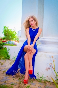 Irina from Odessa, 38 years, with green eyes, blonde hair, Christian, stylist. #9