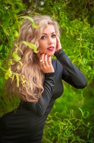 Irina from Odessa, 38 years, with green eyes, blonde hair, Christian, stylist. #14