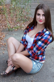 Viktoria from Nikolaev, 27 years, with hazel eyes, dark brown hair, Christian, student. #4