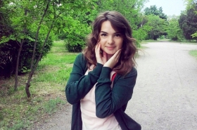 Tatyana from Nikolayev, 28 years, with hazel eyes, light brown hair, Christian, Student of University. #3